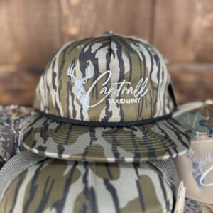 Cantrall Taxidermy Rope Hat - Mossy Oak Bottomland